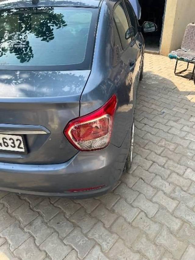 https://images10.gaadi.com/usedcar_image/4589103/original/processed_33262804-4ebe-4b7c-8dcb-05b428050304.jpeg?imwidth=6400