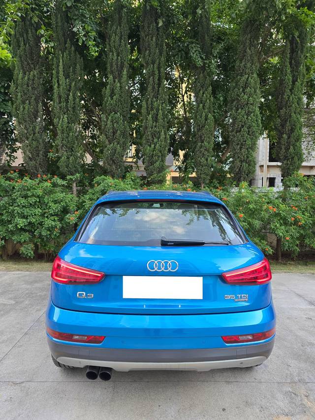 https://images10.gaadi.com/usedcar_image/4589148/original/processed_fe3910ec57d4bcce9c1ecdc686474858.jpg?imwidth=6401