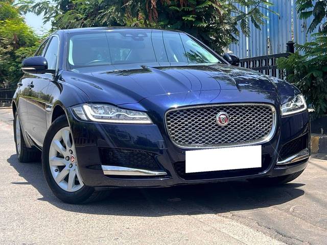 https://images10.gaadi.com/usedcar_image/4589151/original/processed_52d85bb19bb68cc6c62aaa2ec2a839c5.jpeg?imwidth=6400