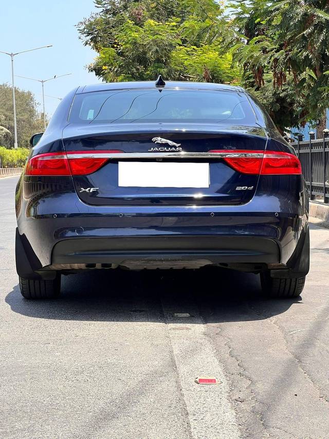 https://images10.gaadi.com/usedcar_image/4589151/original/processed_c0be6fcb689223d890f775b0247d2c6b.jpeg?imwidth=6402