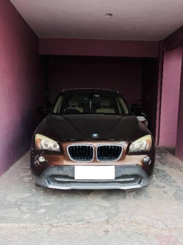 https://images10.gaadi.com/usedcar_image/4589163/original/processed_5a7b3656-bb90-47b9-b735-196a2e125e7f.jpeg?imwidth=6401