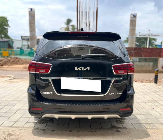 https://images10.gaadi.com/usedcar_image/4589179/original/processed_942463cee4287ca666b023b2d29ce4f1.jpg?imwidth=6402