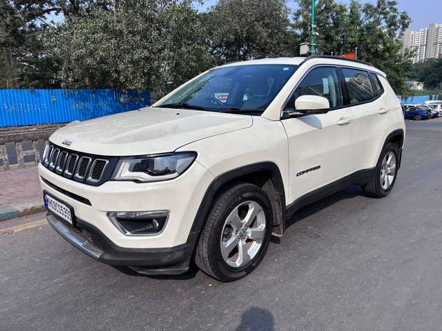 https://images10.gaadi.com/usedcar_image/4589184/original/processed_ae1f680a3141594d6f0fbcd23b424131.jpeg?imwidth=6400
