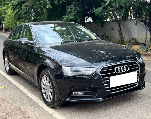 https://images10.gaadi.com/usedcar_image/4589196/original/processed_db460fed68dcb647bb622d283486ad51.jpg?imwidth=6400