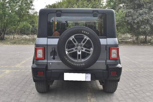 https://images10.gaadi.com/usedcar_image/4589237/original/processed_d7d83290e92b87bd4cf38012806bf712.jpg?imwidth=6401
