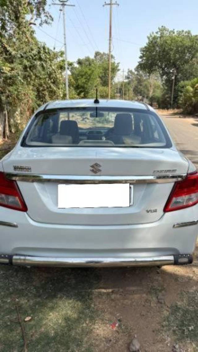 https://images10.gaadi.com/usedcar_image/4589311/original/processed_0388b3e7-7bf4-4832-a544-dbe625f9b91f.jpg?imwidth=6402