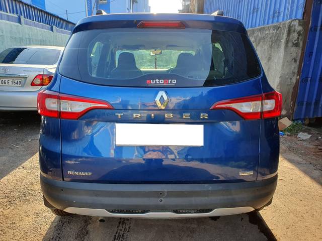 https://images10.gaadi.com/usedcar_image/4589336/original/processed_e1ea090b5cb9b71996052027594324dc.jpg?imwidth=6401