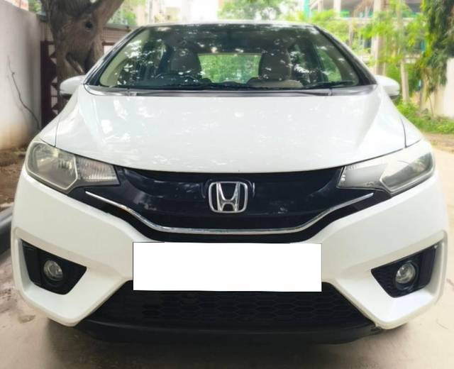 https://images10.gaadi.com/usedcar_image/4589349/original/processed_e72f3f60-e181-41b7-87f0-6993677b5a15.jpg?imwidth=6400