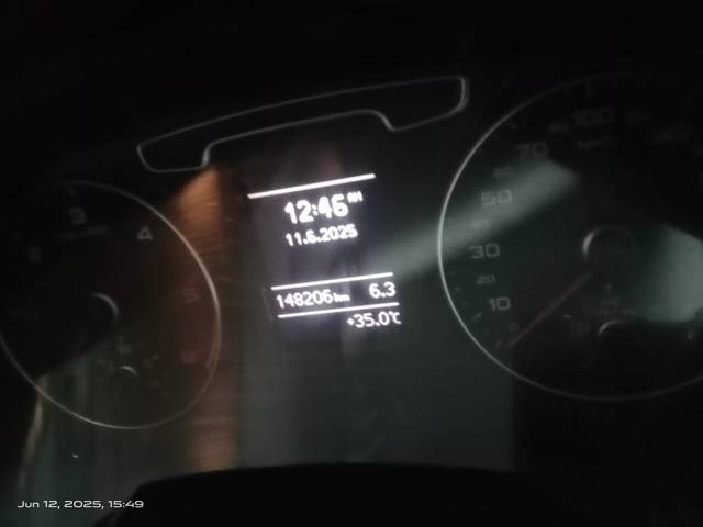 https://images10.gaadi.com/usedcar_image/4589350/original/86760fd244d5880467d2ab6639afe105.jpg?imwidth=6402