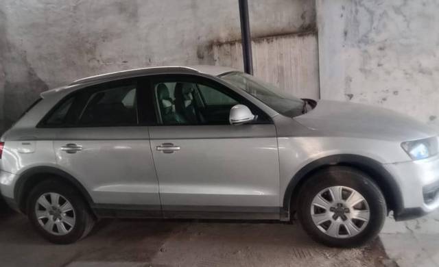 https://images10.gaadi.com/usedcar_image/4589350/original/processed_4222be47efd86baca508f784122b06fb.jpg?imwidth=6401