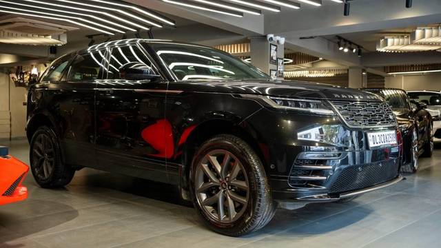 https://images10.gaadi.com/usedcar_image/4589351/original/processed_6c58967b78bd26c78594ccb947ee417c.jpg?imwidth=6402