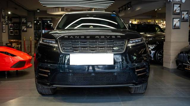 https://images10.gaadi.com/usedcar_image/4589351/original/processed_e32223dfe80cbe6894e8135f47592a42.jpg?imwidth=6401