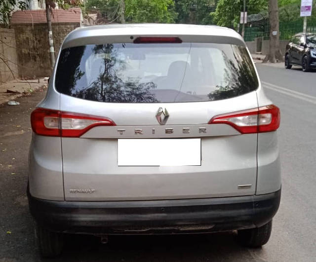 https://images10.gaadi.com/usedcar_image/4589368/original/processed_1278dc03084b47c41a351045268749a1.png?imwidth=6402