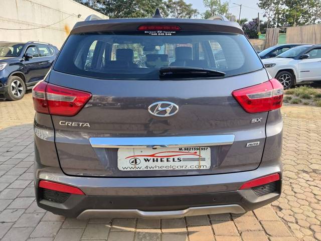 https://images10.gaadi.com/usedcar_image/4589419/original/processed_10fef476fd201cdd9ab1bccf8b408c3f.jpeg?imwidth=6402