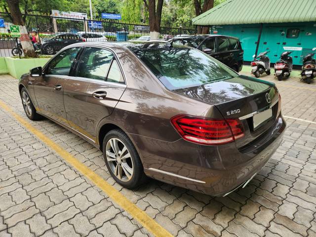 https://images10.gaadi.com/usedcar_image/4589423/original/processed_721fdc192383ba1093a13f481c2db2ef.jpg?imwidth=6402