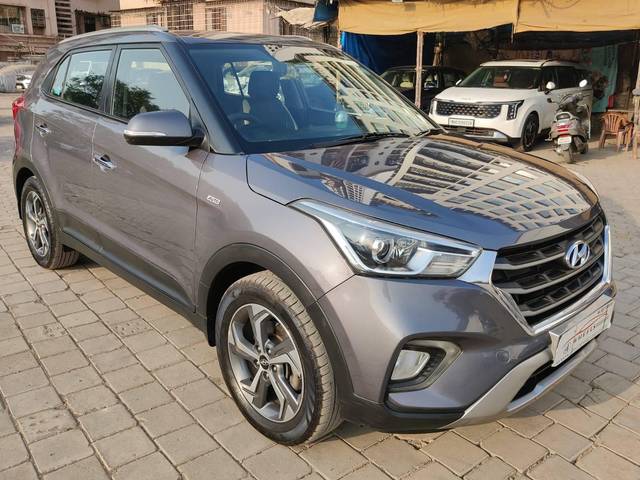 https://images10.gaadi.com/usedcar_image/4589428/original/processed_12dc9f161987bd28a008eeb9f38b49b7.jpeg?imwidth=6400