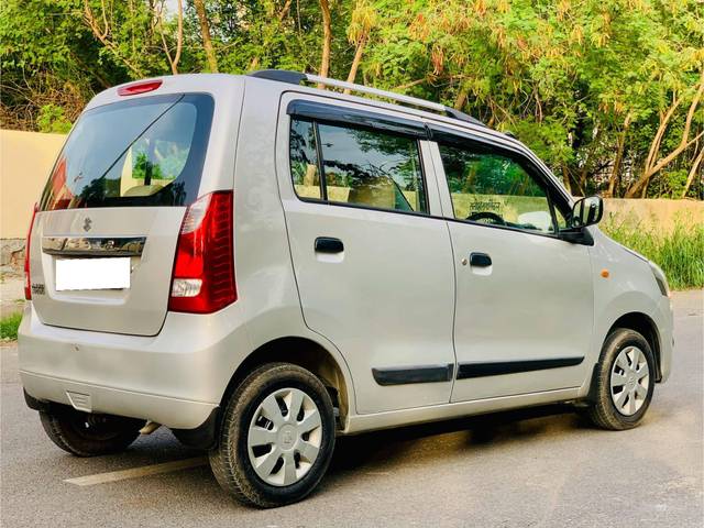 https://images10.gaadi.com/usedcar_image/4589434/original/processed_551bbd5dfa438ea4f92d724860fc87b1.jpg?imwidth=6402