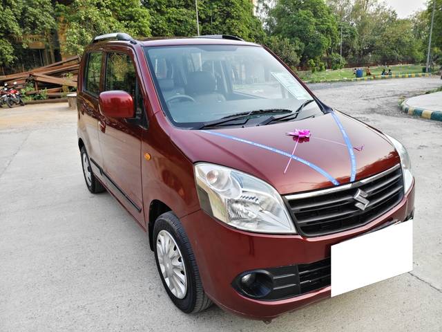 https://images10.gaadi.com/usedcar_image/4589435/original/processed_98dbd3564d5359ae67fe9996ee7c8a81.jpg?imwidth=6400