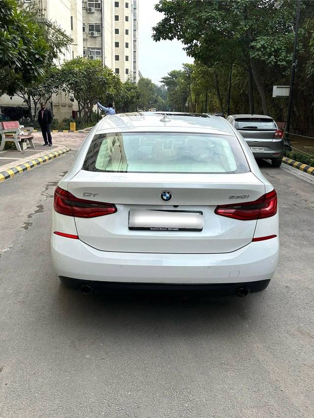 https://images10.gaadi.com/usedcar_image/4589442/original/processed_265cec019a81b7c2bcf091646fd64e8a.jpg?imwidth=6401