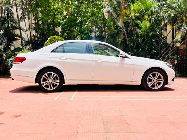 https://images10.gaadi.com/usedcar_image/4589446/original/9c7fe2a388d0a648cc6d1029fc314423.jpeg?imwidth=6401