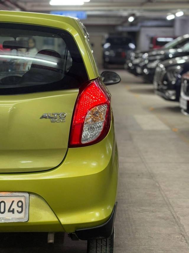 https://images10.gaadi.com/usedcar_image/4589455/original/processed_cab0584d7395ac83885a7f743451b600.jpg?imwidth=6401