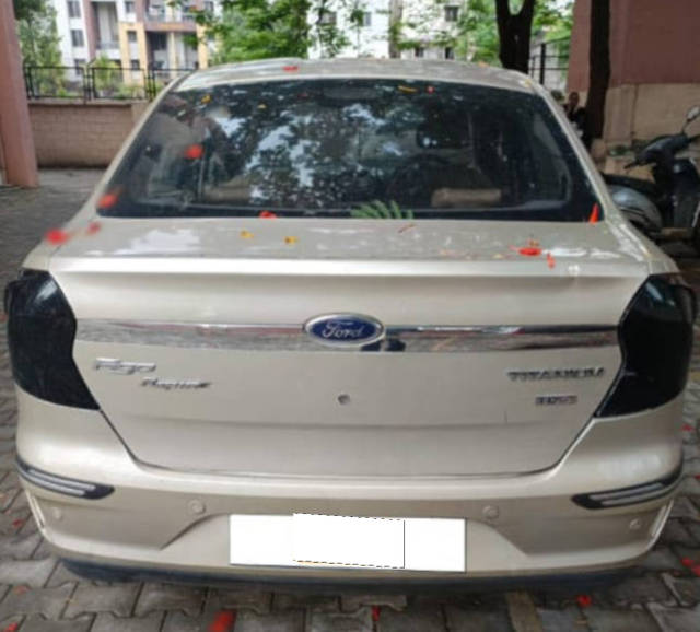 https://images10.gaadi.com/usedcar_image/4589499/original/processed_a6a94764-14d9-4ea1-abf4-efd2c7f3d854.png?imwidth=6400