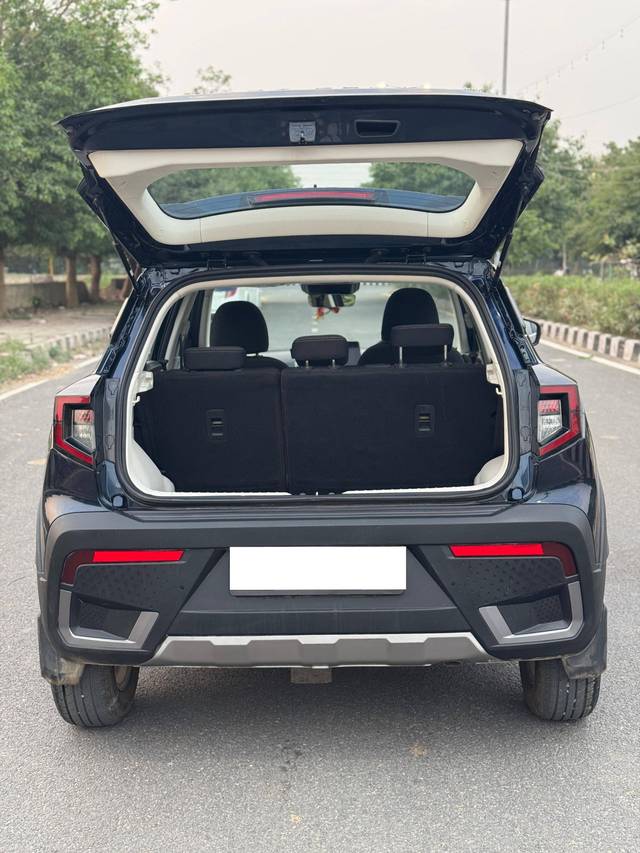https://images10.gaadi.com/usedcar_image/4589538/original/processed_adcb539fb9296de9a8136f23301e02a6.jpg?imwidth=6402