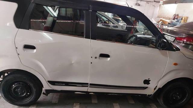 https://images10.gaadi.com/usedcar_image/4589543/original/processed_7d4eecba-6b89-4c5a-a436-3e8c61cf73a2.jpg?imwidth=6401