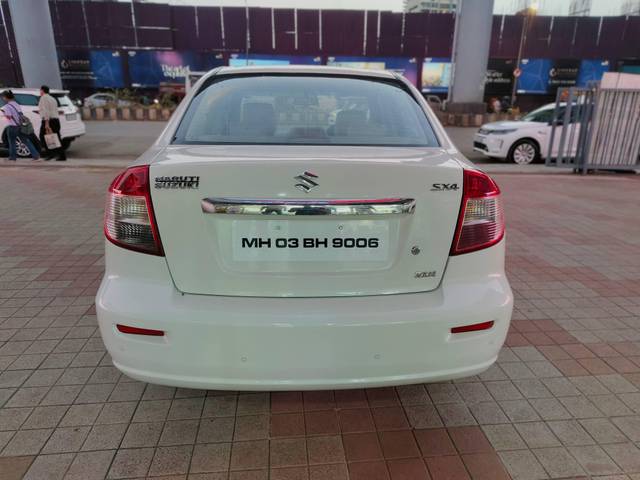 https://images10.gaadi.com/usedcar_image/4589554/original/processed_413f251aa8aa5b78c9cfc0f133c35009.jpg?imwidth=6401
