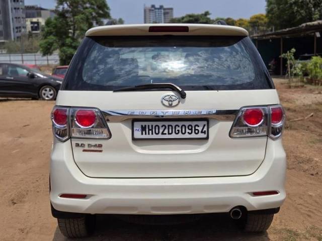 https://images10.gaadi.com/usedcar_image/4589563/original/processed_ae2c9931c16fb6d28798d923ac407d10.jpg?imwidth=6402