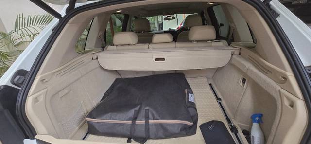https://images10.gaadi.com/usedcar_image/4589596/original/239b0c2d955e886fe741717533b27528.jpg?imwidth=6402