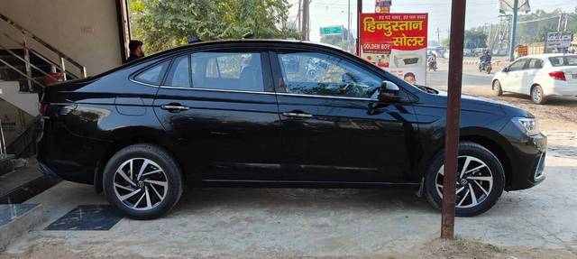 https://images10.gaadi.com/usedcar_image/4589653/original/processed_bd2cf6bc-e94a-4e62-a168-324c9927dd62.jpg?imwidth=6401