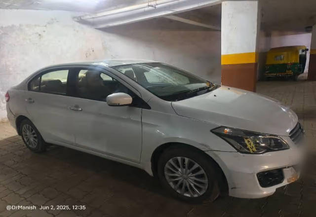 https://images10.gaadi.com/usedcar_image/4589667/original/1ae2acd6-b2de-463d-abba-c889918571e6.?imwidth=6402