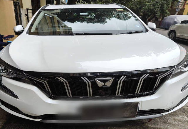 https://images10.gaadi.com/usedcar_image/4589669/original/490d7606-aae9-44e2-9b34-4a90c23f695e.?imwidth=6400