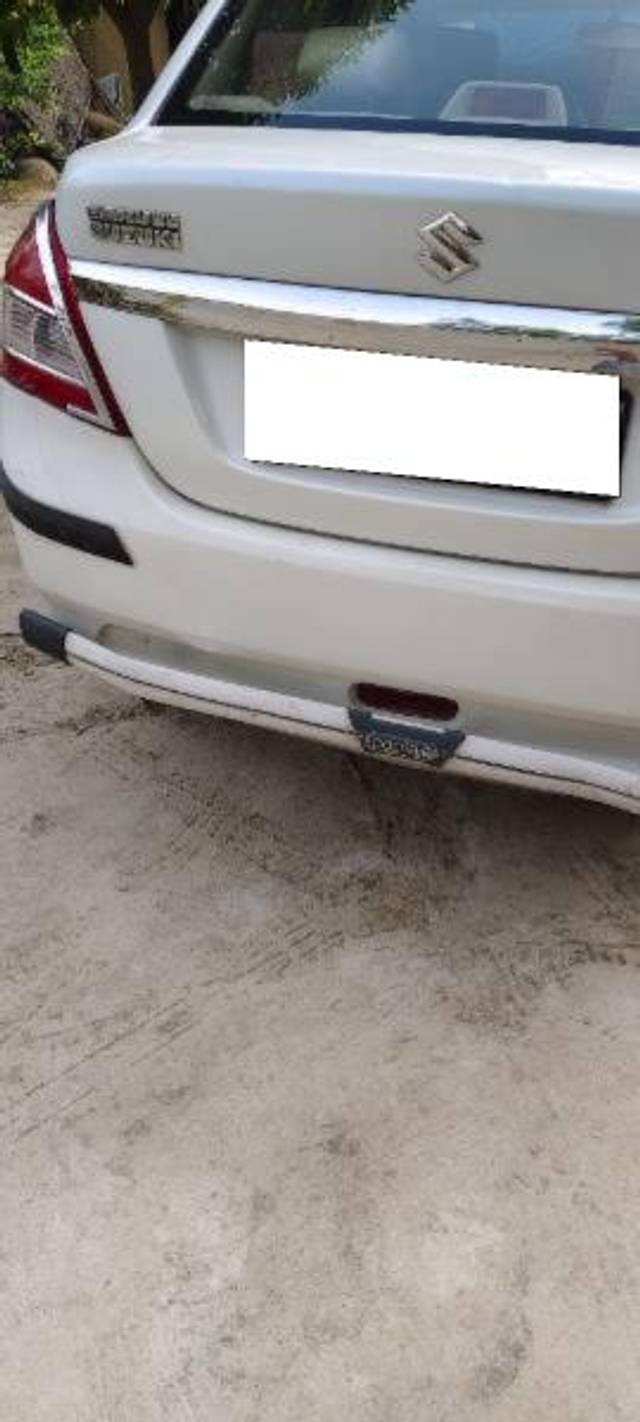 https://images10.gaadi.com/usedcar_image/4589680/original/processed_c3f00827-bfa0-4676-a4d9-1a028322f966.jpg?imwidth=6400