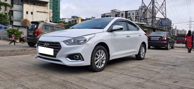 https://images10.gaadi.com/usedcar_image/4589683/original/processed_434e84b7-5bd3-4143-9321-f60b5ca1b7a2.jpg?imwidth=6400