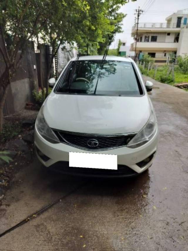 https://images10.gaadi.com/usedcar_image/4589725/original/processed_060ca55b-dfd9-4fa2-a04c-7db40d00532b.jpg?imwidth=6402