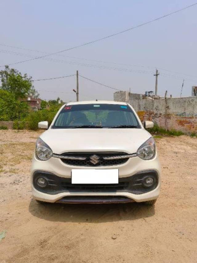 https://images10.gaadi.com/usedcar_image/4589780/original/processed_4efba9ee-576f-479c-9abf-9d60b4e63582.jpg?imwidth=6402