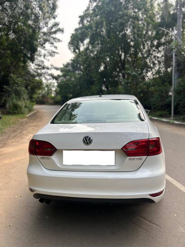 https://images10.gaadi.com/usedcar_image/4589822/original/processed_df664a4955e10544a285b6bf91eeecb3.jpg?imwidth=6401