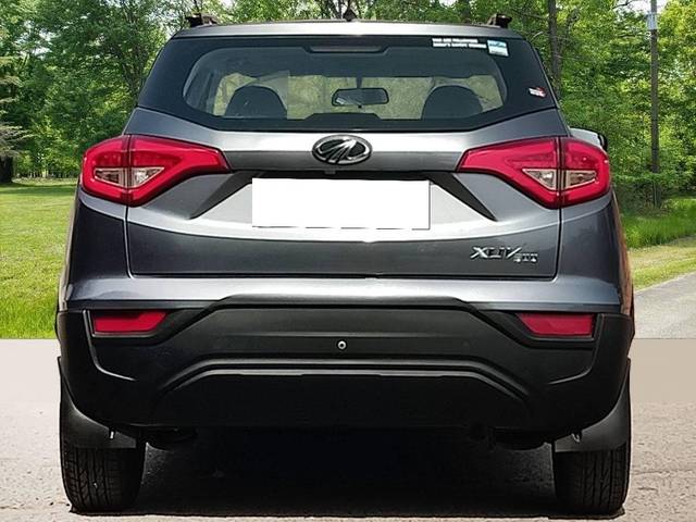https://images10.gaadi.com/usedcar_image/4589836/original/processed_1af5e8aa-3207-4ed9-933d-40f02fc6852e.jpg?imwidth=6402