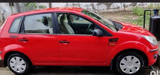 https://images10.gaadi.com/usedcar_image/4589854/original/processed_b8688b71-49c9-4a7b-8006-04cbbc507a10.jpeg?imwidth=6401