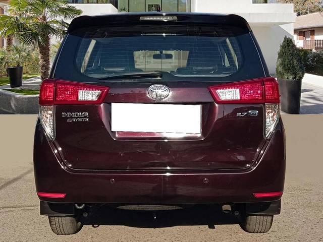 https://images10.gaadi.com/usedcar_image/4589900/original/processed_6b209ba4-ffe1-4902-837c-e30694d93fa9.jpg?imwidth=6402