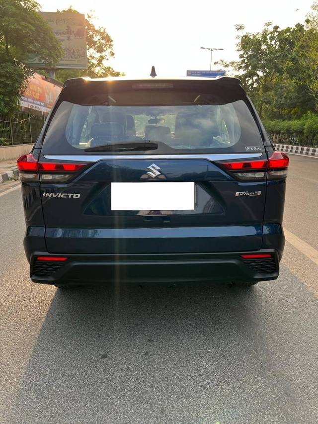 https://images10.gaadi.com/usedcar_image/4589902/original/processed_794faafc-eebd-4506-84db-64dfefcb567f.jpg?imwidth=6401