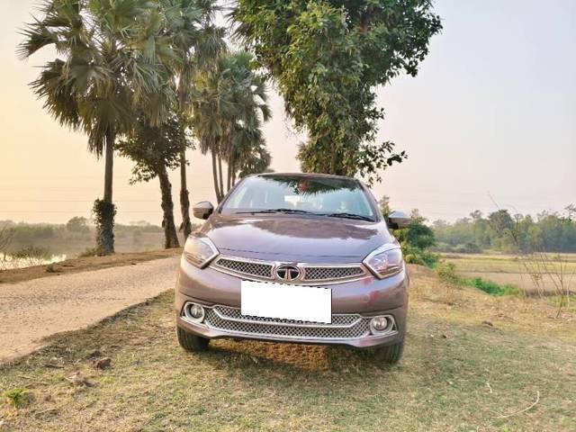 https://images10.gaadi.com/usedcar_image/4589910/original/processed_f2c6f8e0-8dab-4256-8880-c7e4e7d87bbd.jpg?imwidth=6400
