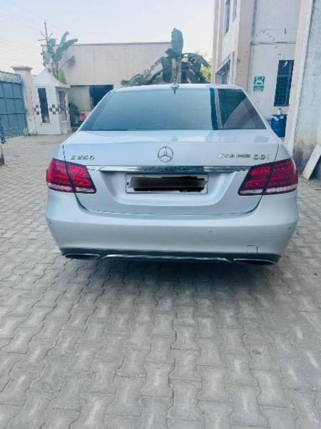 https://images10.gaadi.com/usedcar_image/4589924/original/processed_d0720b50-84c4-46d0-91e4-8e7b9ccd9d3b.jpeg?imwidth=6401
