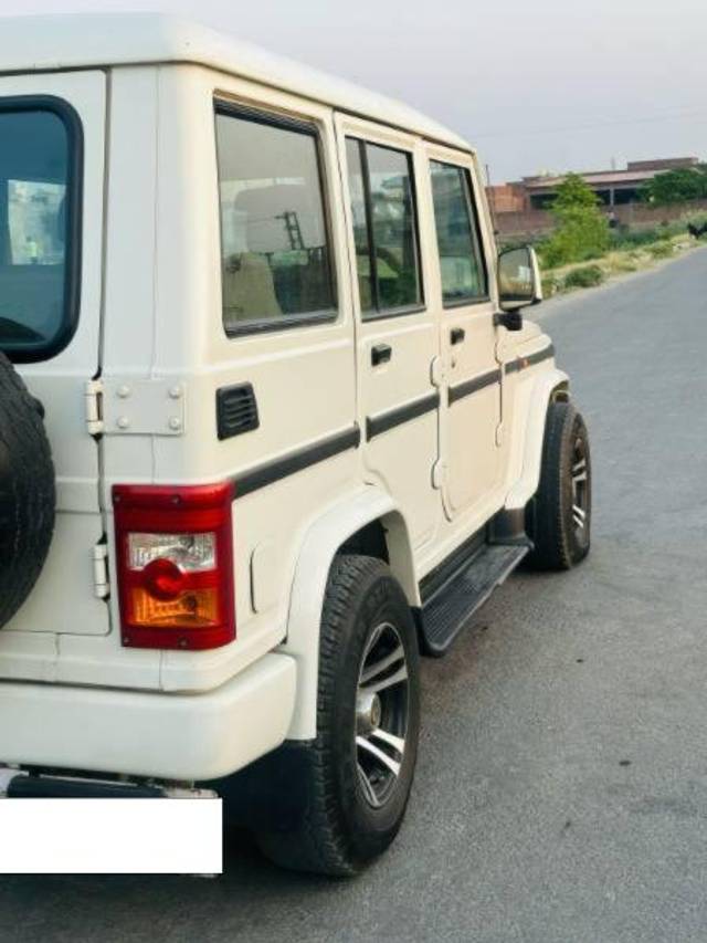 https://images10.gaadi.com/usedcar_image/4589926/original/processed_d8b04735-9452-4931-a4b5-3b4108220294.jpg?imwidth=6400