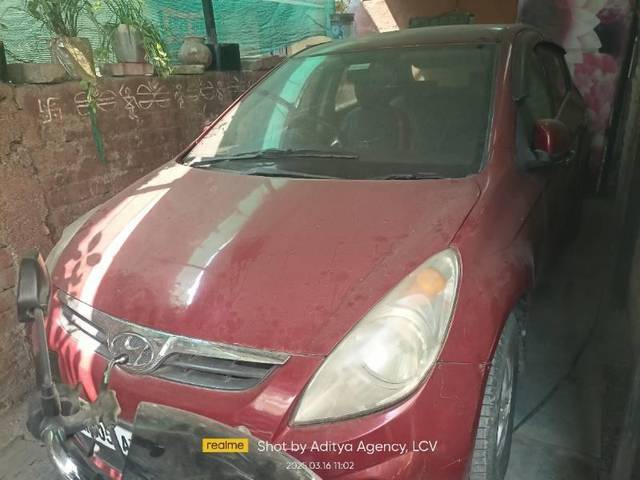 https://images10.gaadi.com/usedcar_image/4589940/original/processed_0345e002-3ad1-4ac9-9f4c-f3f28629394f.jpg?imwidth=6402
