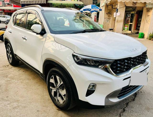 https://images10.gaadi.com/usedcar_image/4589987/original/processed_649c5765a86d20cde0c0bfaf090fe102.jpg?imwidth=6400