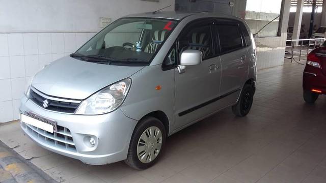 https://images10.gaadi.com/usedcar_image/4589988/original/processed_cb5e63fe-e15d-43a2-970e-f3e787bdb439.jpg?imwidth=6400