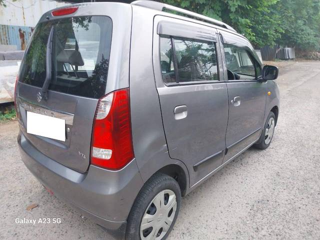 https://images10.gaadi.com/usedcar_image/4589999/original/processed_961bf36e16330f52ca61846ec3dfbc8a.jpg?imwidth=6402